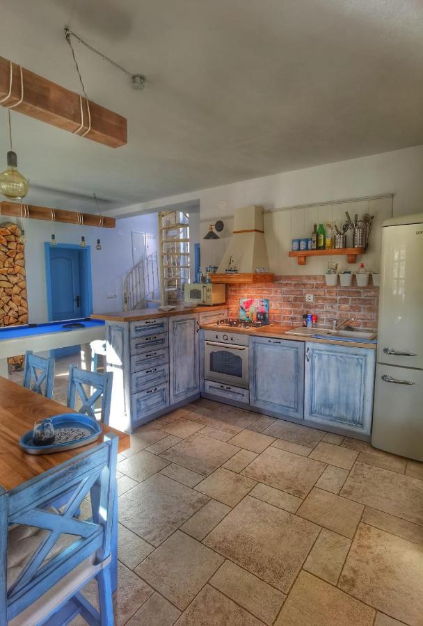 Mare Villa *